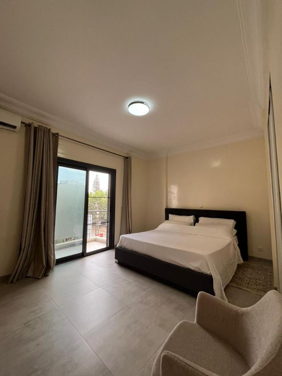 Ideal F4 Appartement